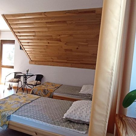Gasthaus Zacisze Drwala Lutowiska Zimmer foto